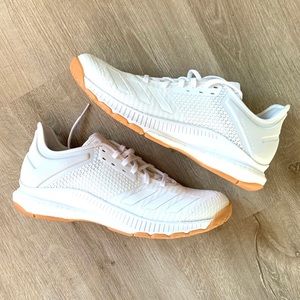 Brand NEW Adidas Crazyflight x 3 Boost